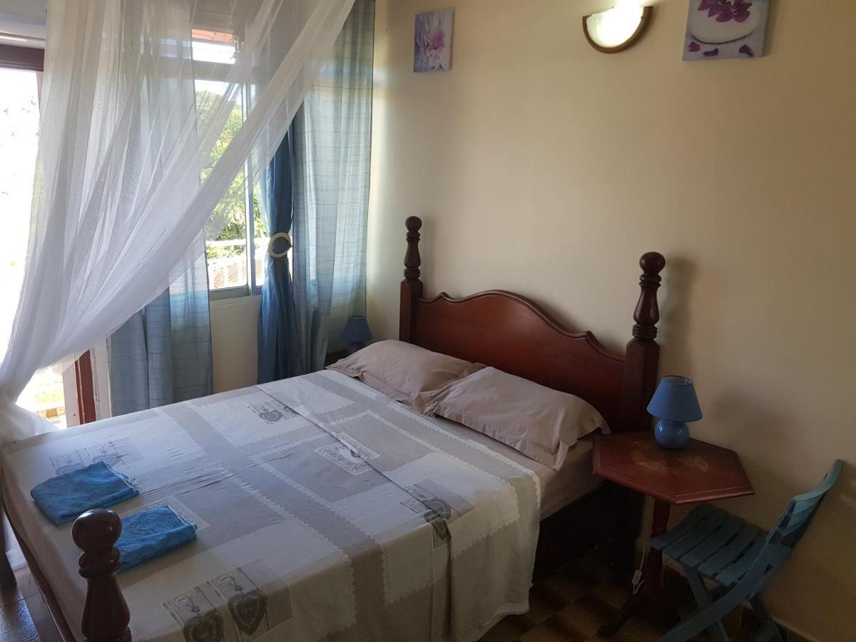 La Maison Aux Orchidees Petit-Bourg Εξωτερικό φωτογραφία