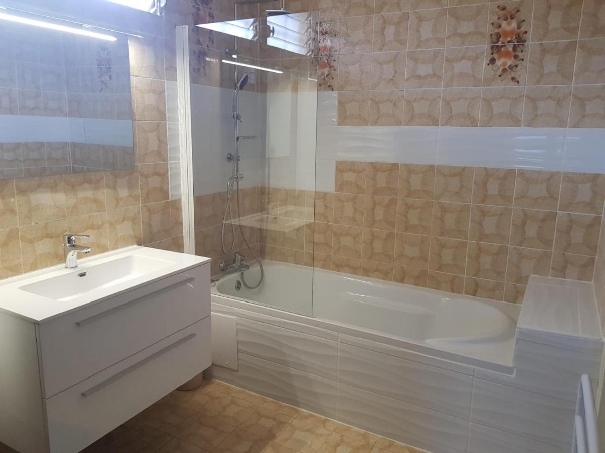 La Maison Aux Orchidees Petit-Bourg Εξωτερικό φωτογραφία
